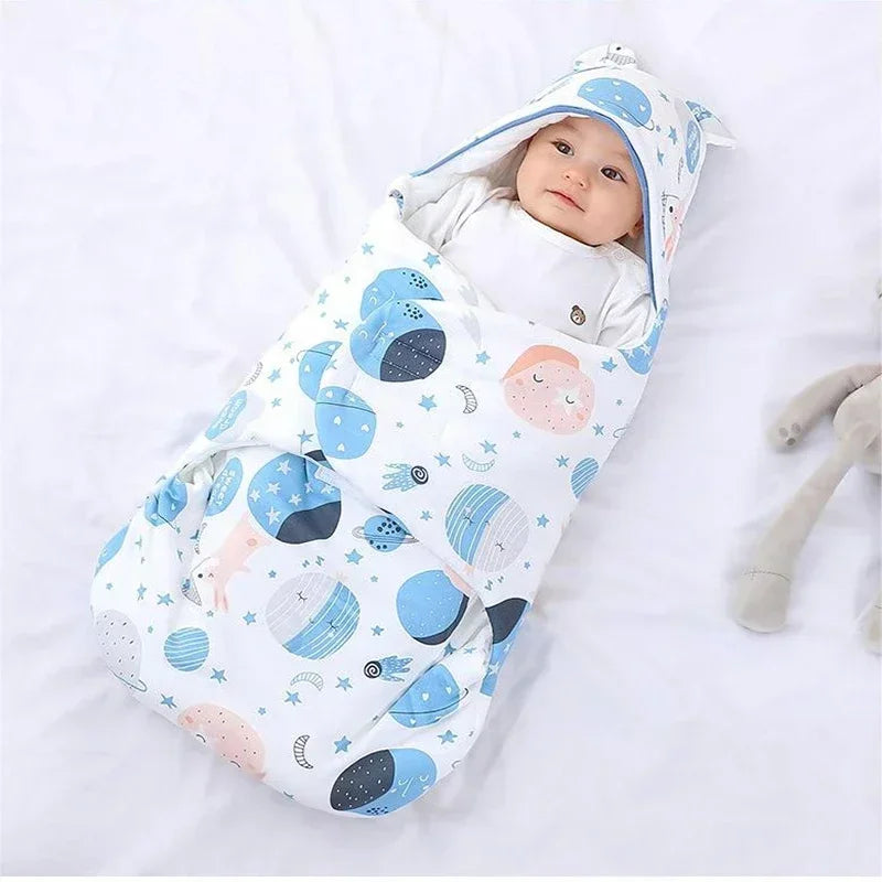 Newborns in The Delivery Room Are Wrapped in Swaddling Clothes and Sleeping Bags Made of Pure Cotton for Spring, Autumn, Winter