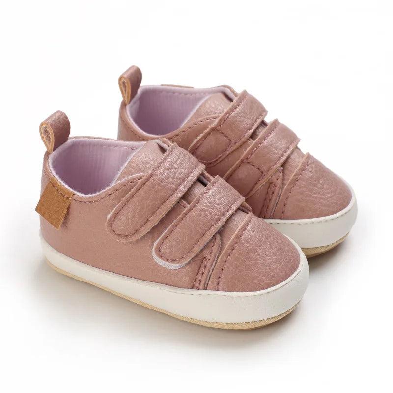 Classic Newborn Baby Shoes White Casual Shoes Boys Girls Shoes Fashion Sneakers Soft Sole Non-Slip Toddler Shoes First Walkers