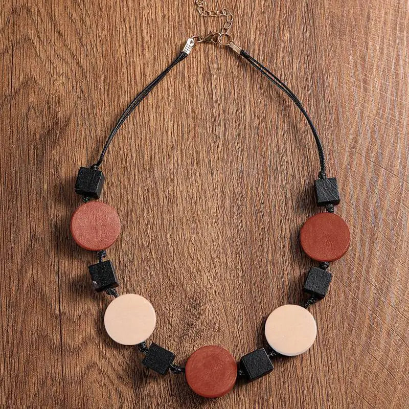 Vintage Ethnic Geometrice Wood Accessories Pendants Necklaces Handmade Rope Chain Necklace for Women Daily Wear Fashion Jewelry