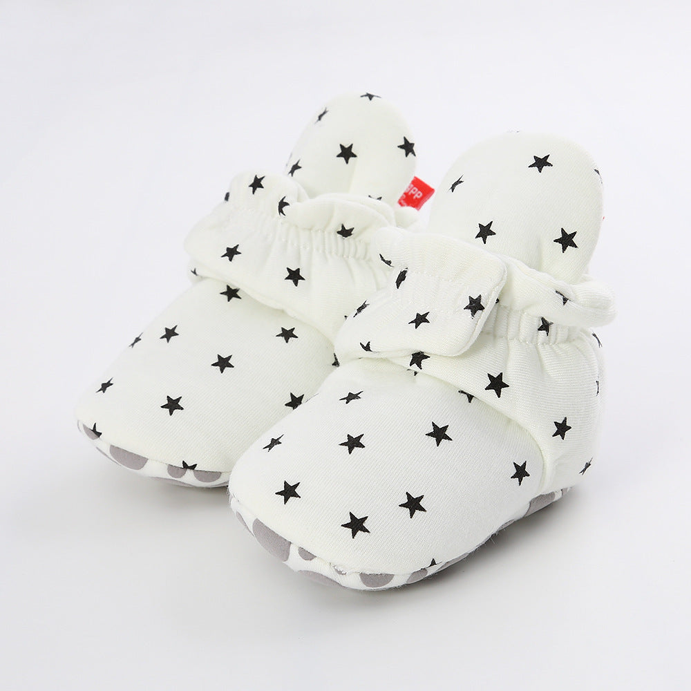 Knitted baby cotton shoes