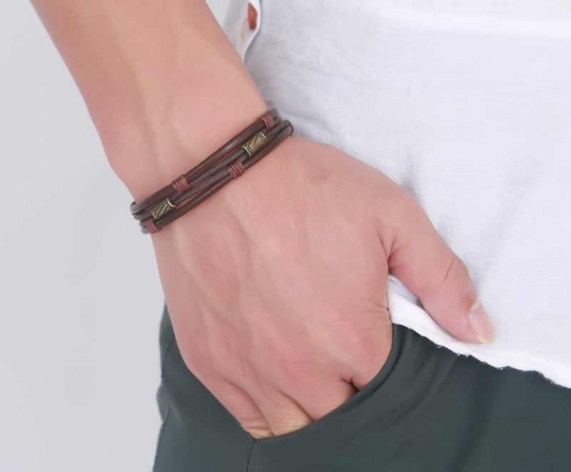 Retro Men's Braided Leather Bracelet (Available)