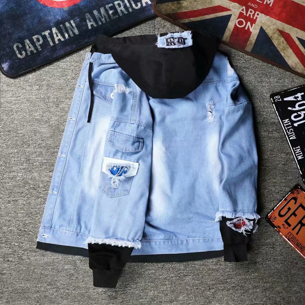 Personality Men's Workwear Denim Jacket  (Available)