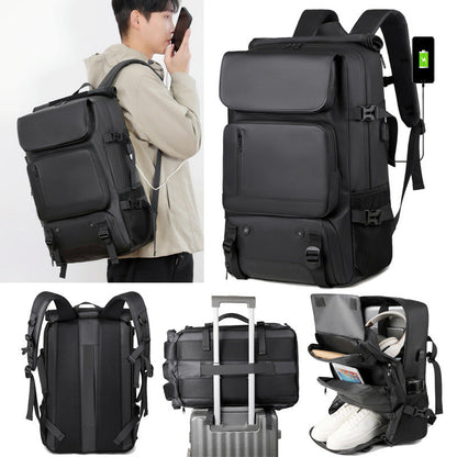 Leisure Travel Large Capacity Men's Backpack   (Available)