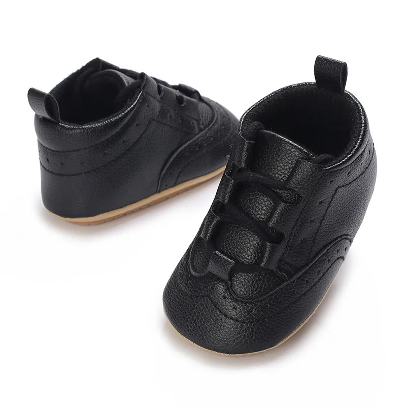 Classic Newborn Baby Shoes White Casual Shoes Boys Girls Shoes Fashion Sneakers Soft Sole Non-Slip Toddler Shoes First Walkers
