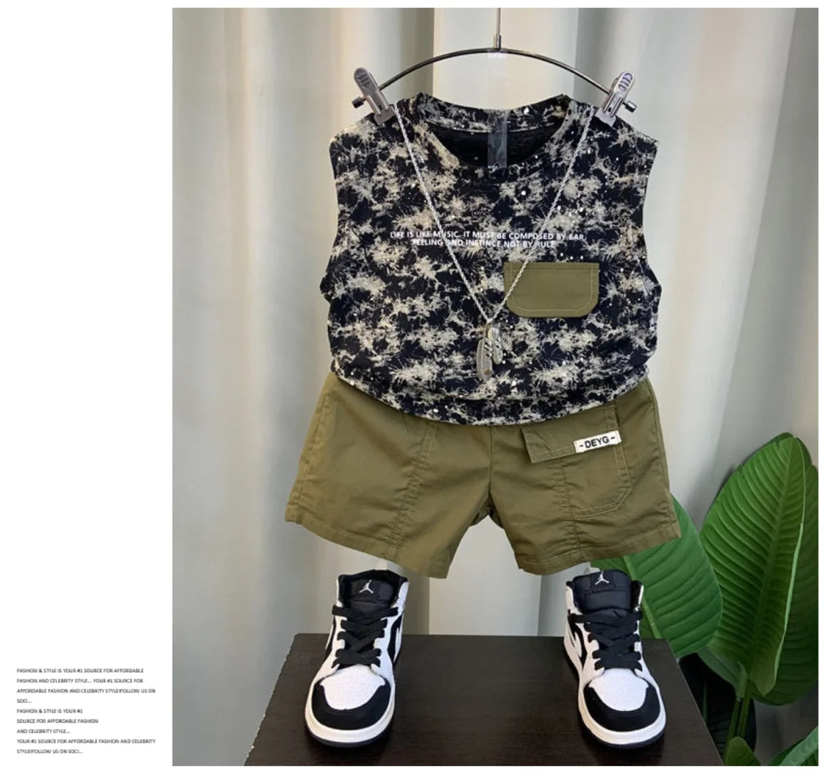 Boys Summer Vest Set New Fashionable Baby Handsome Fashion Sleeveless T-shirt Shorts Two Piece Set Children's clothing set