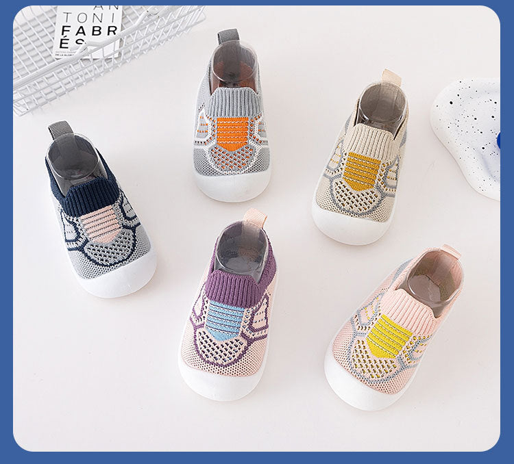 New children's toddler shoes hit spring and autumn casual versatile baby shoes soft sole kick
