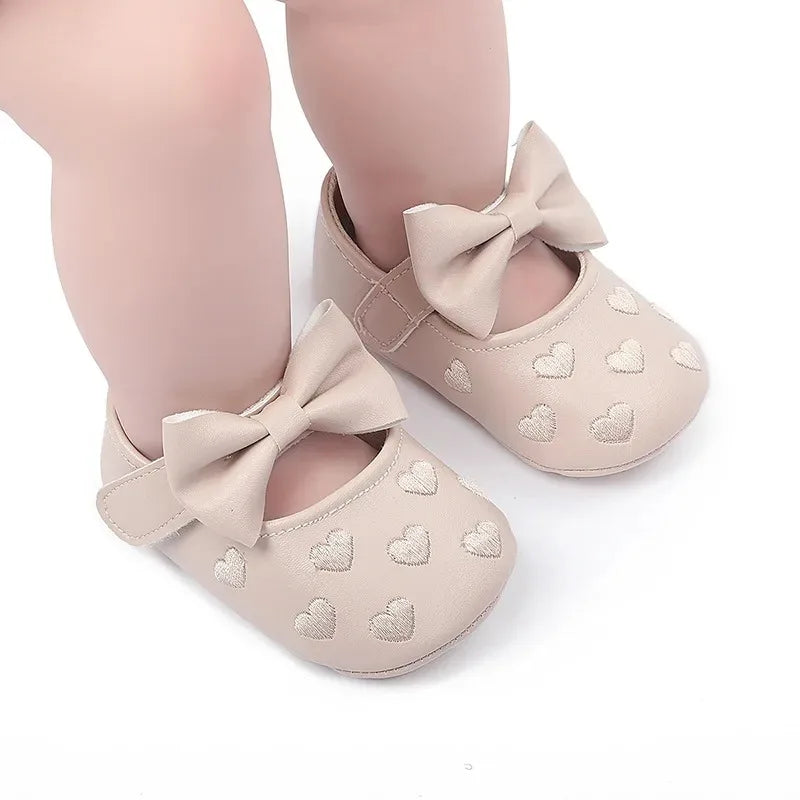0-18Month Newborn Baby Shoes Classic Love Leather Boy Girl Shoes Multicolor Toddler First Walkers Infant Shoes Baby Boy Shoes