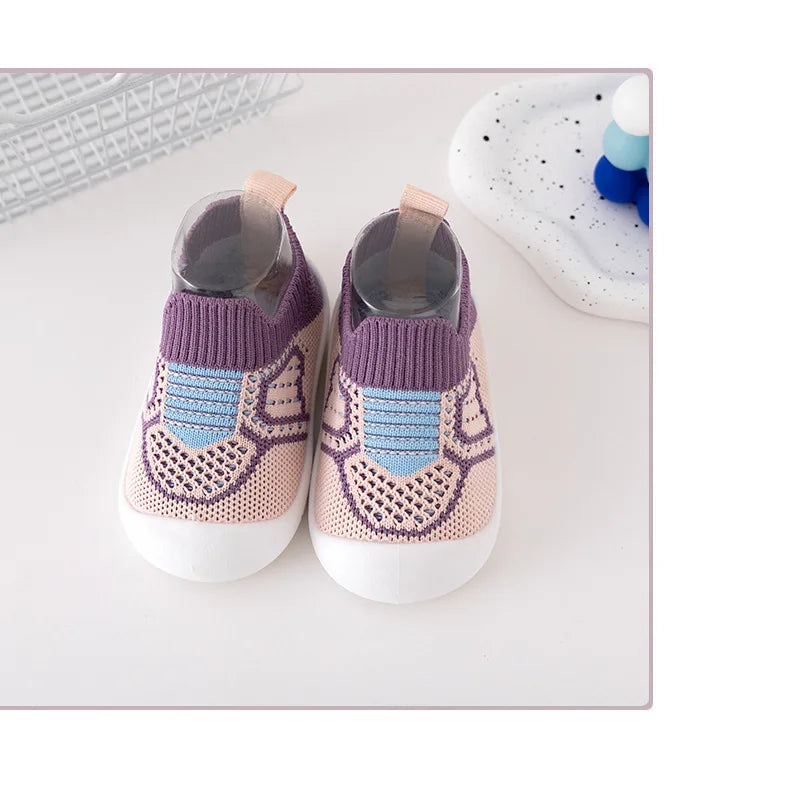 New children's toddler shoes hit spring and autumn casual versatile baby shoes soft sole kick