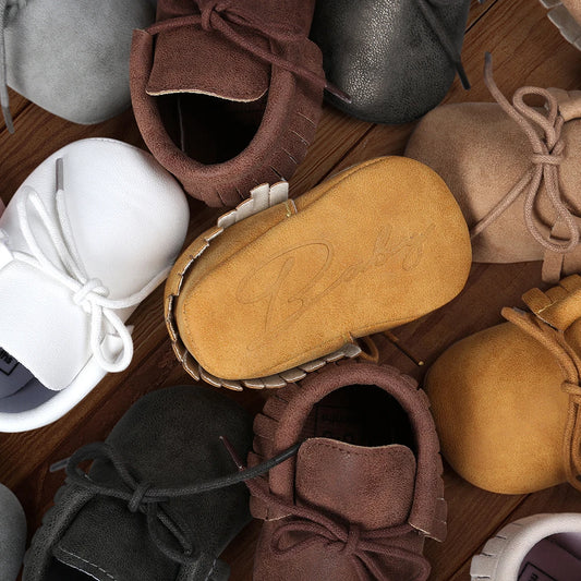 Newborn male baby shoes, soft soled crib shoes, casual anti slip sports shoes, the first walking shoe for 0-18 months old