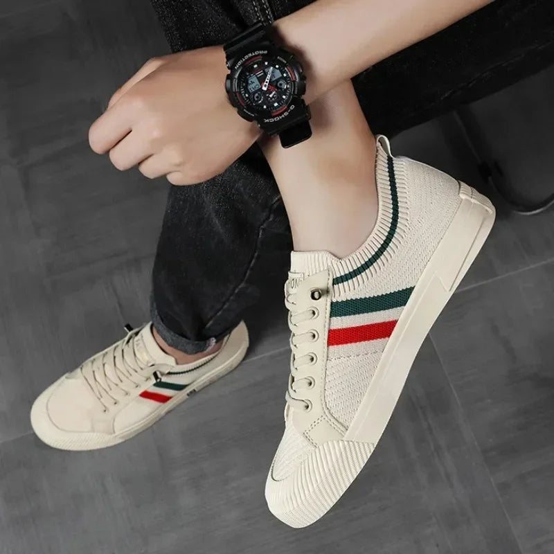 Fashion Sneakers for Men Light Mesh Breathable Outdoor Walking Loafers Male Flats Zapatos Para Hombres Luxury Men‘s Casual Shoes