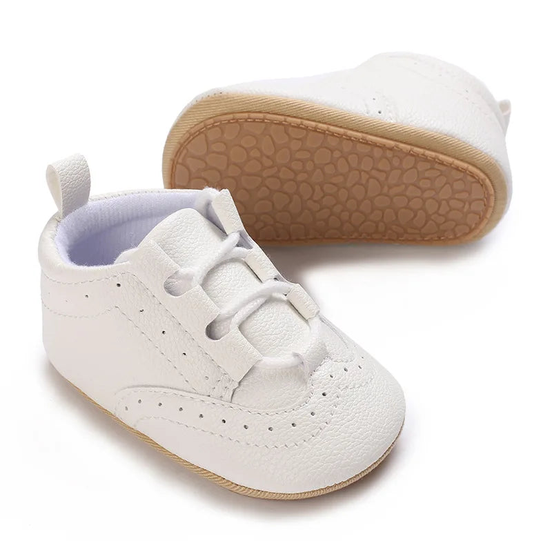 Classic Newborn Baby Shoes White Casual Shoes Boys Girls Shoes Fashion Sneakers Soft Sole Non-Slip Toddler Shoes First Walkers
