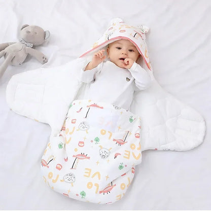 Newborns in The Delivery Room Are Wrapped in Swaddling Clothes and Sleeping Bags Made of Pure Cotton for Spring, Autumn, Winter