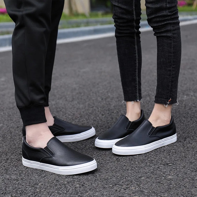 New Shoes for Men Leather Casual Shoes Spring Fashion Concise Flat Shoes 2 Colors Slip-on Loafers (Available)