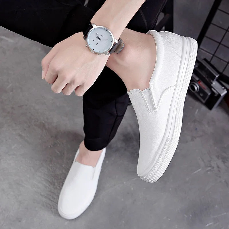 New Shoes for Men Leather Casual Shoes Spring Fashion Concise Flat Shoes 2 Colors Slip-on Loafers (Available)
