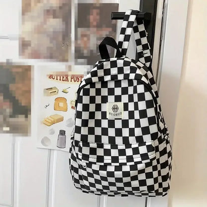 Schoolbags for female junior high school students, high school students, middle school students, girls' checkerboard backpacks