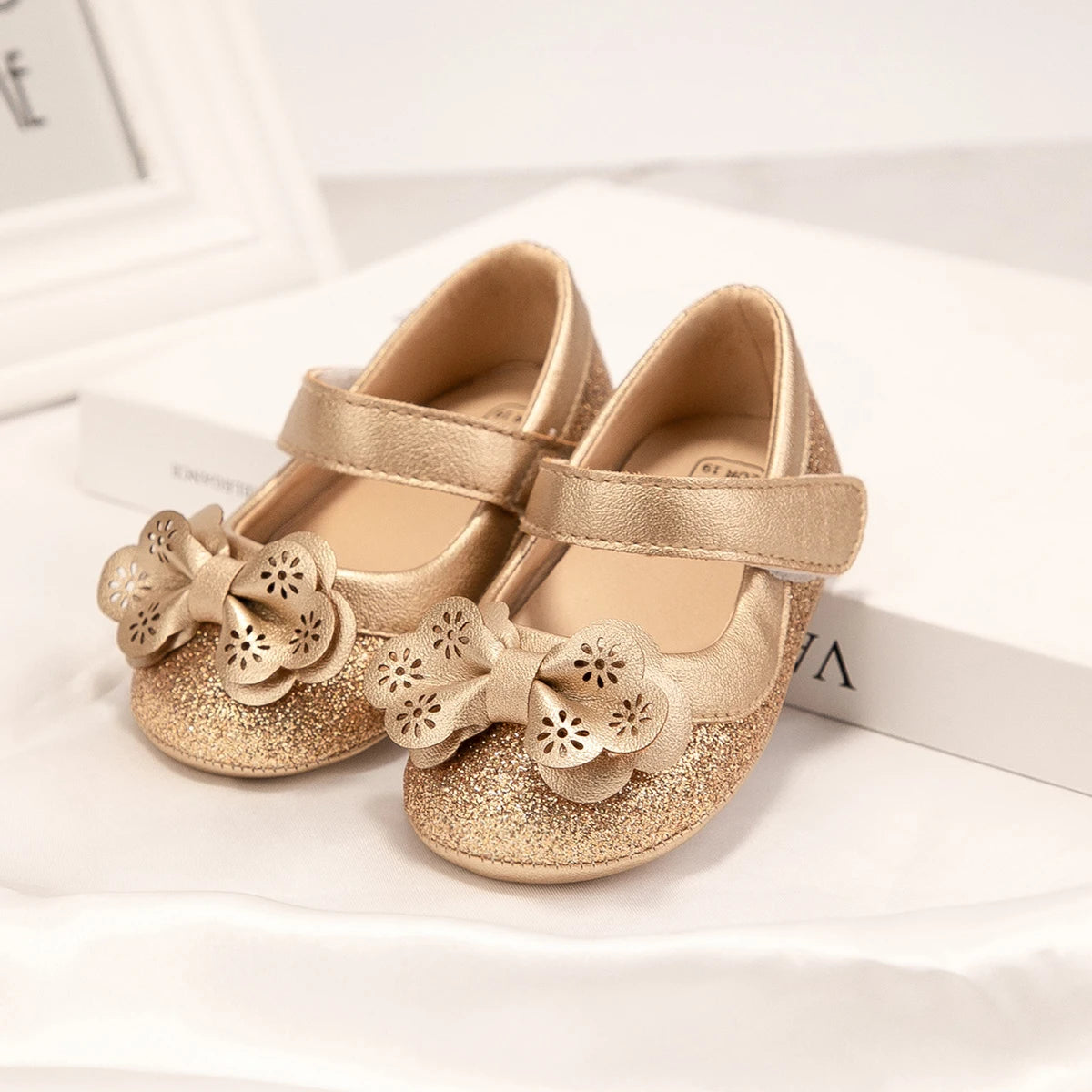 Newborn Baby Shoes Baby Boy Girl Shoes Girl Classic Bowknot Rubber Sole Anti-slip PU Dress Shoes First Walker Toddler Crib Shoes