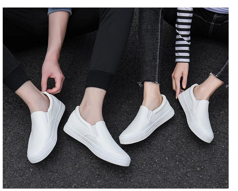 New Shoes for Men Leather Casual Shoes Spring Fashion Concise Flat Shoes 2 Colors Slip-on Loafers (Available)