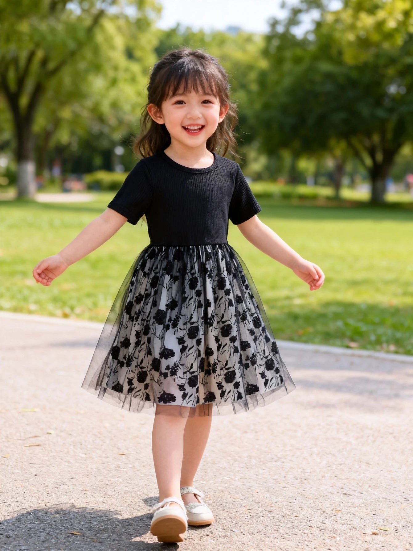 New Summer Outdoor Dress For Girls: Children's Black Striped Top Flower-Printed Mesh Long Dress