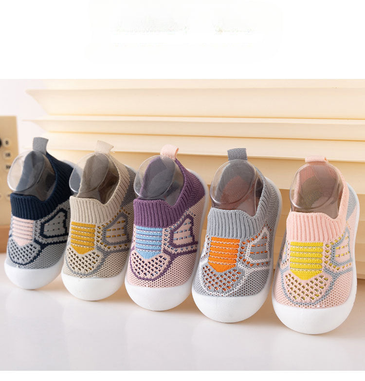 New children's toddler shoes hit spring and autumn casual versatile baby shoes soft sole kick