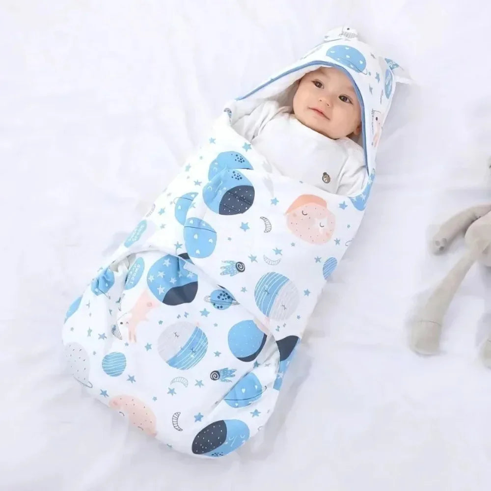 Newborns in The Delivery Room Are Wrapped in Swaddling Clothes and Sleeping Bags Made of Pure Cotton for Spring, Autumn, Winter