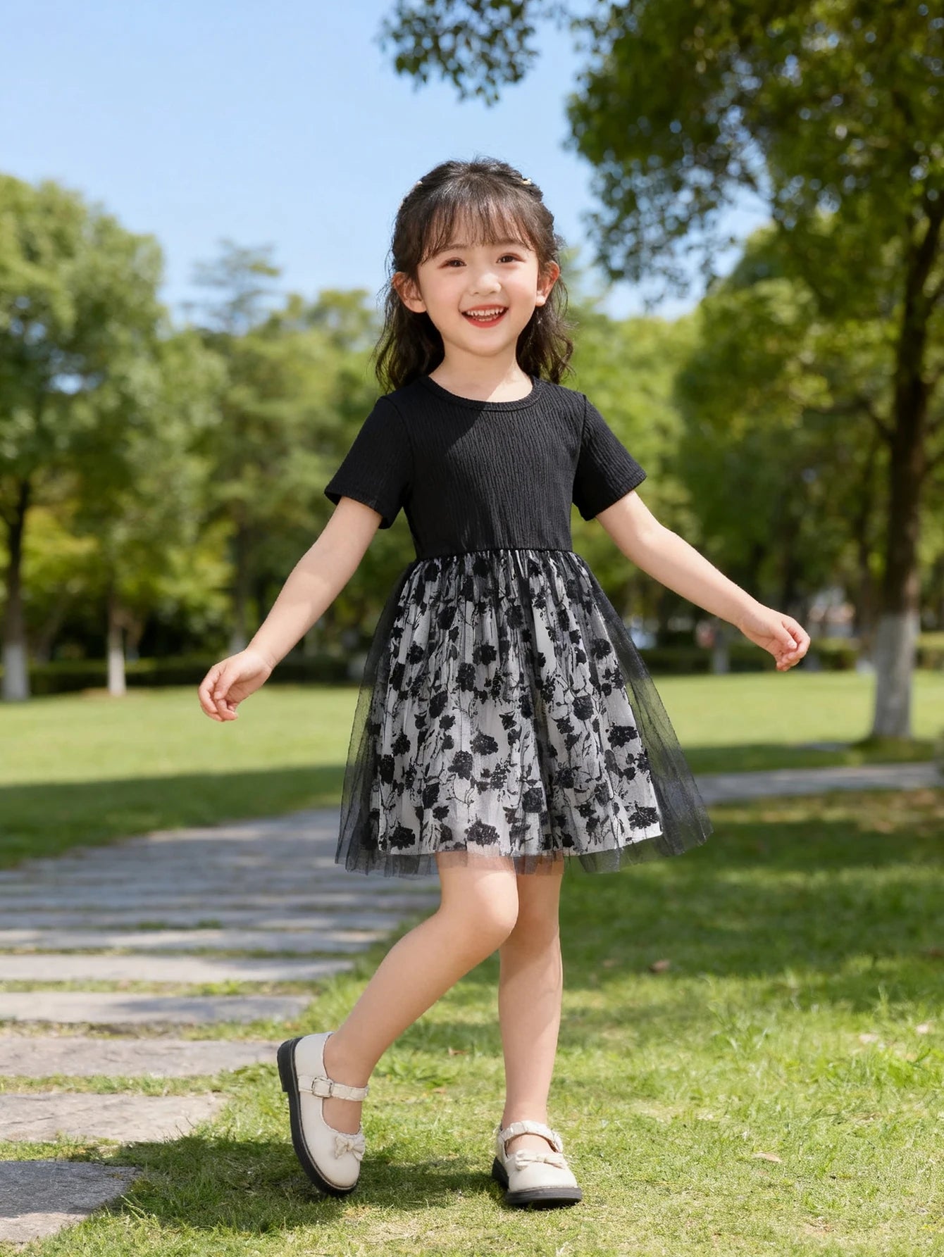 New Summer Outdoor Dress For Girls: Children's Black Striped Top Flower-Printed Mesh Long Dress
