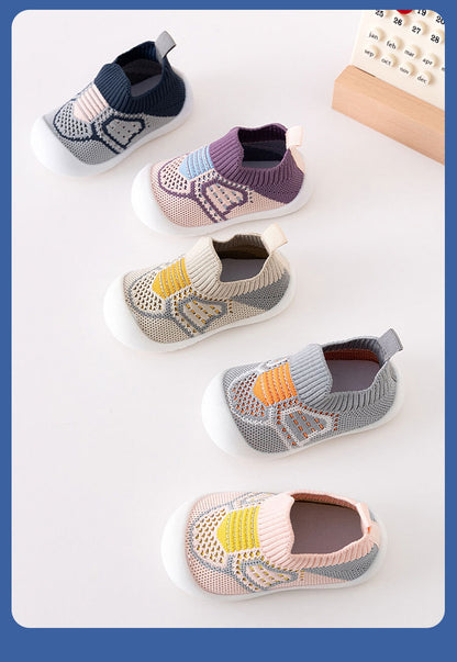New children's toddler shoes hit spring and autumn casual versatile baby shoes soft sole kick
