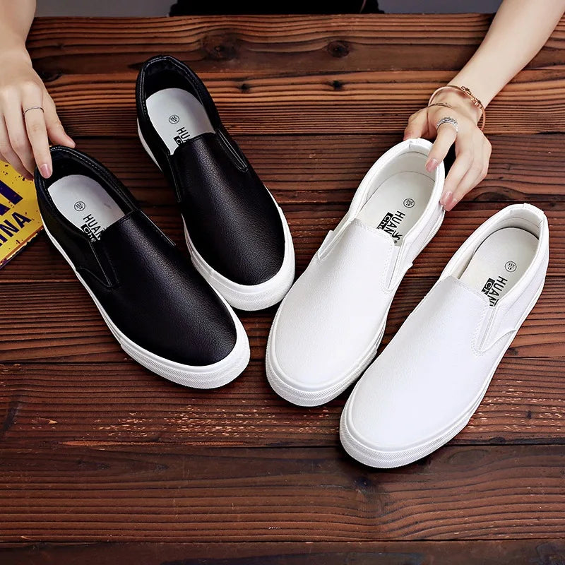 New Shoes for Men Leather Casual Shoes Spring Fashion Concise Flat Shoes 2 Colors Slip-on Loafers (Available)