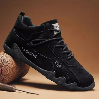 men shoes breathable non slip work shoes for male fashion sneakers outdoor walking flats skateboard sneakers (Available)