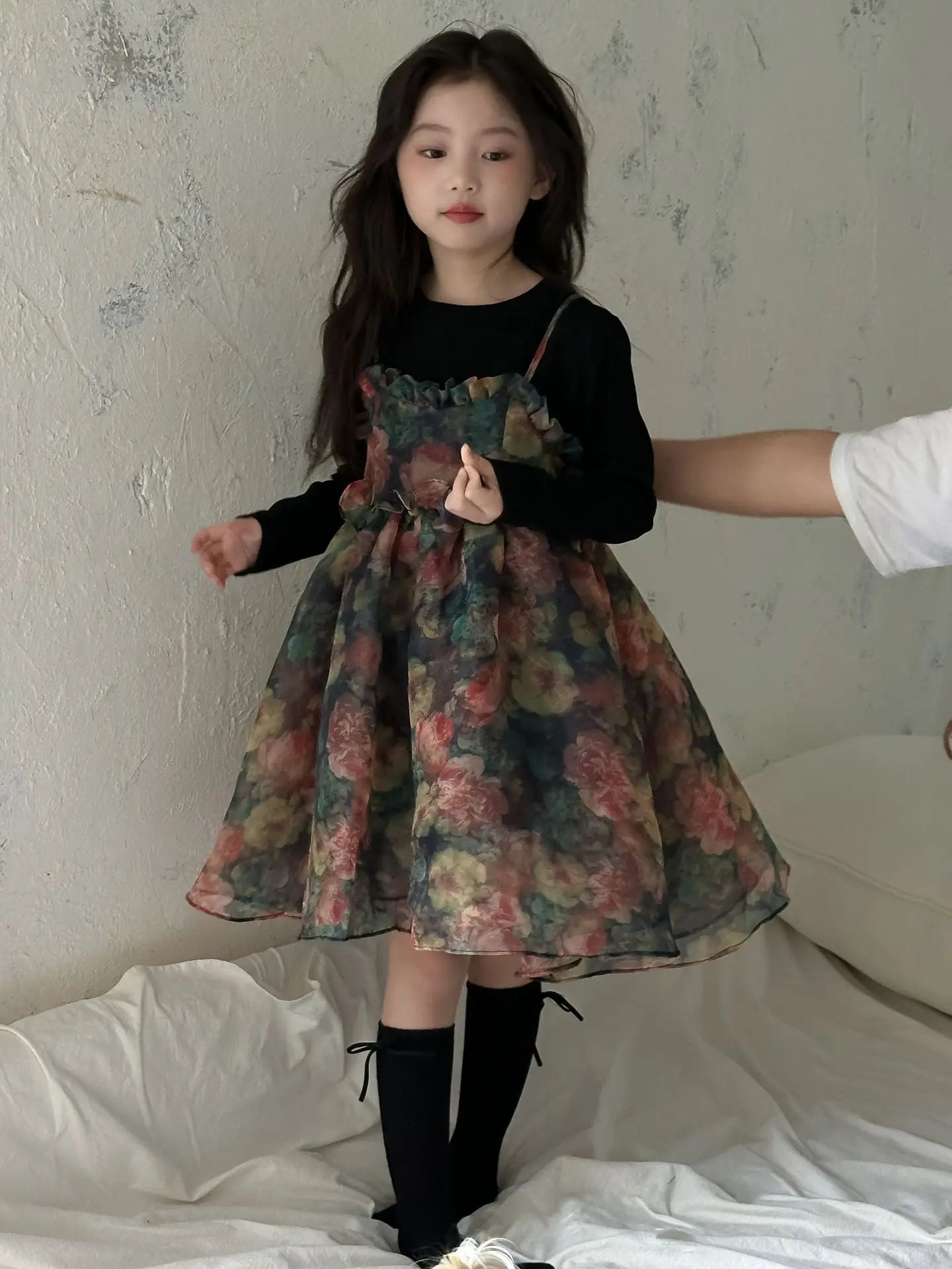 Girls Casual Dresses Autumn Girl Black T-shirt Camisole Flower Mesh Gauze Suit Princess Simple Printing Loose Beautiful 2024