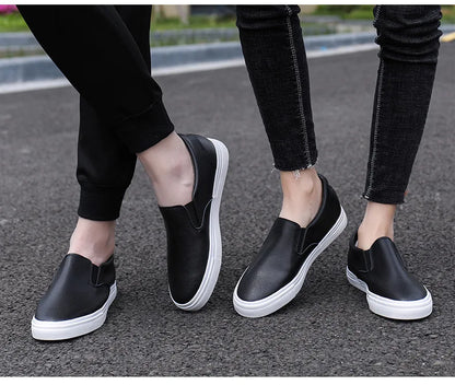 New Shoes for Men Leather Casual Shoes Spring Fashion Concise Flat Shoes 2 Colors Slip-on Loafers (Available)