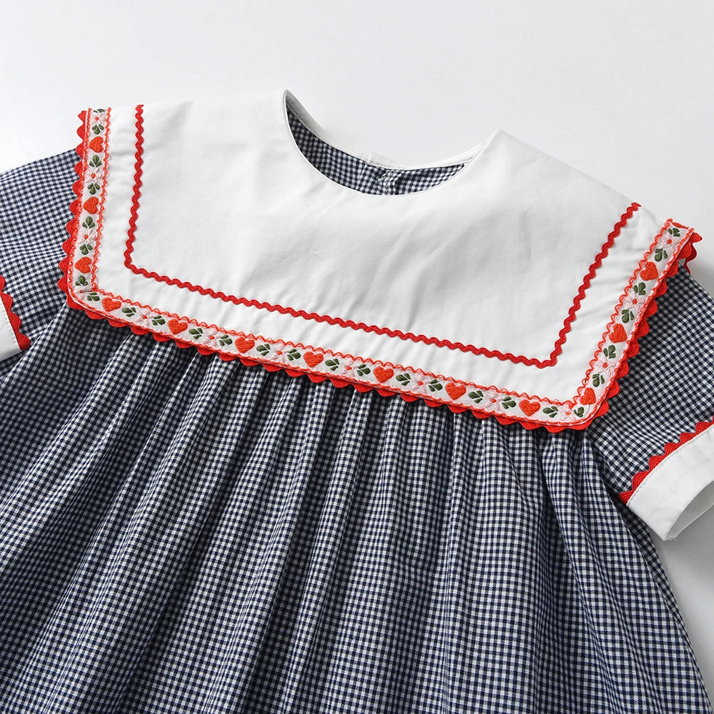 Vintage Dress Girls Kids Boutique Embroidery Square-cut Collar Plaid Dresses Girl Children Seven Sleeves Frocks Casual Clothing