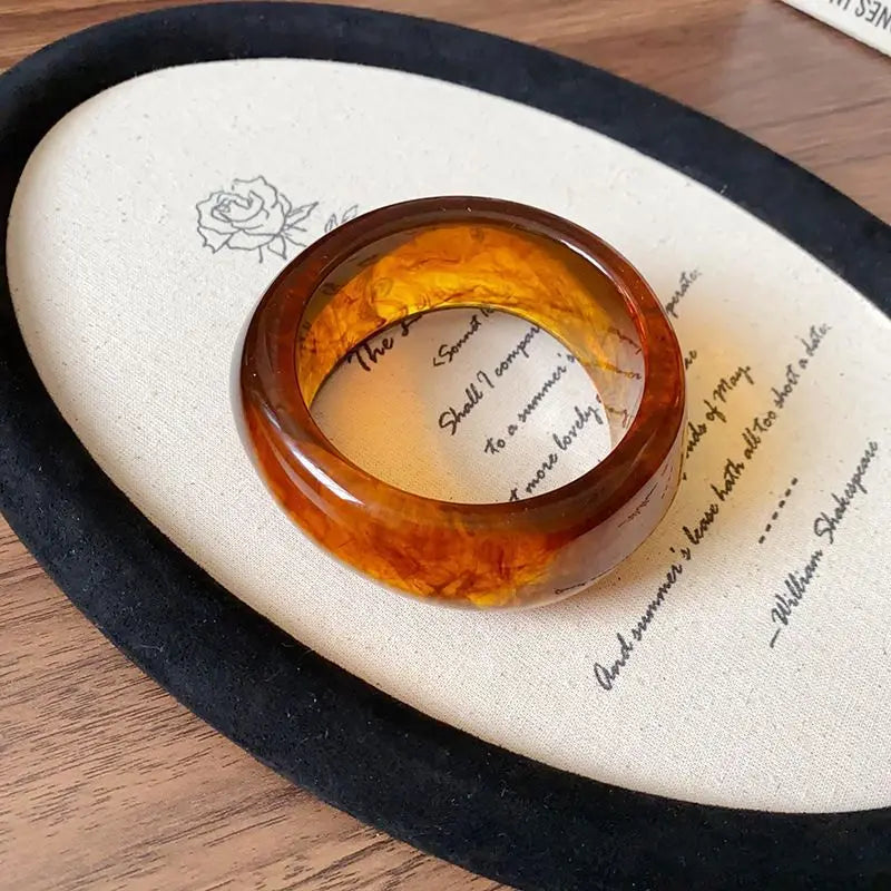 Many European and American Exaggerated Bangles for Women Personalized Bracelets High-end Simple Fashion Hand Accessories