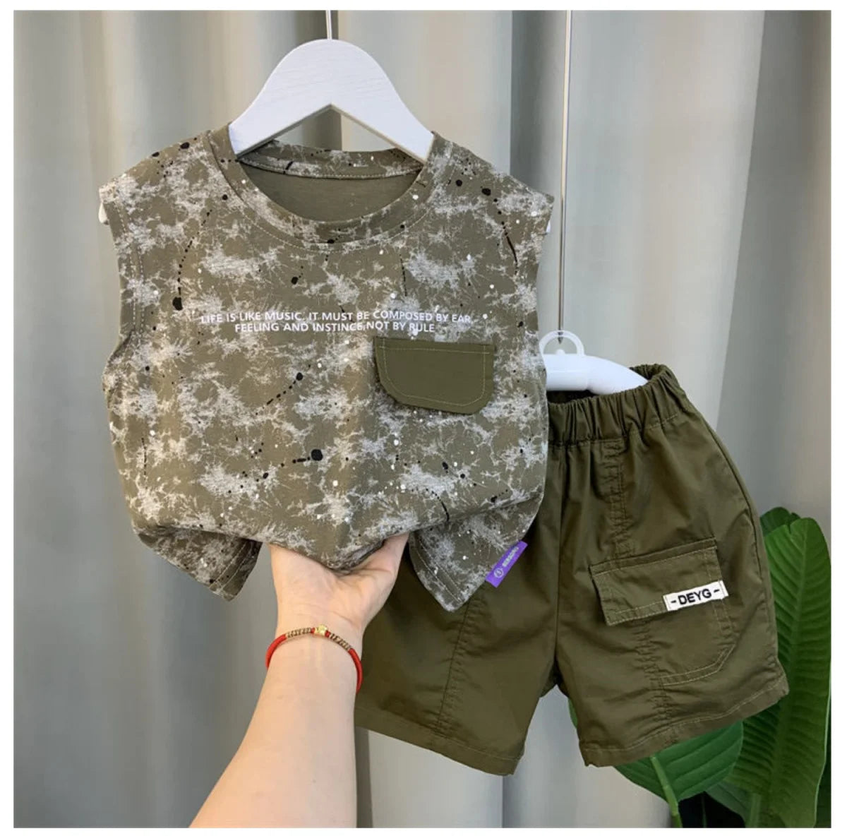 Boys Summer Vest Set New Fashionable Baby Handsome Fashion Sleeveless T-shirt Shorts Two Piece Set Children's clothing set