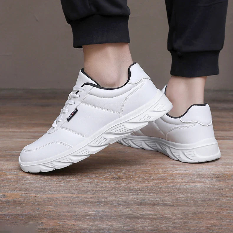 Men Shoes Soft Moccasin Shoes Comfortable Casual Shoes for Men Solid Black White Walking Men Sneakers Footwear Plus Size 39-46