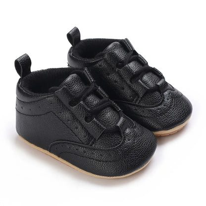 Classic Newborn Baby Shoes White Casual Shoes Boys Girls Shoes Fashion Sneakers Soft Sole Non-Slip Toddler Shoes First Walkers