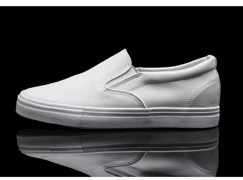 New Shoes for Men Leather Casual Shoes Spring Fashion Concise Flat Shoes 2 Colors Slip-on Loafers (Available)