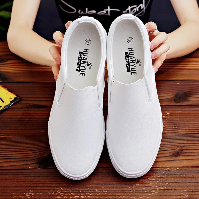 New Shoes for Men Leather Casual Shoes Spring Fashion Concise Flat Shoes 2 Colors Slip-on Loafers (Available)