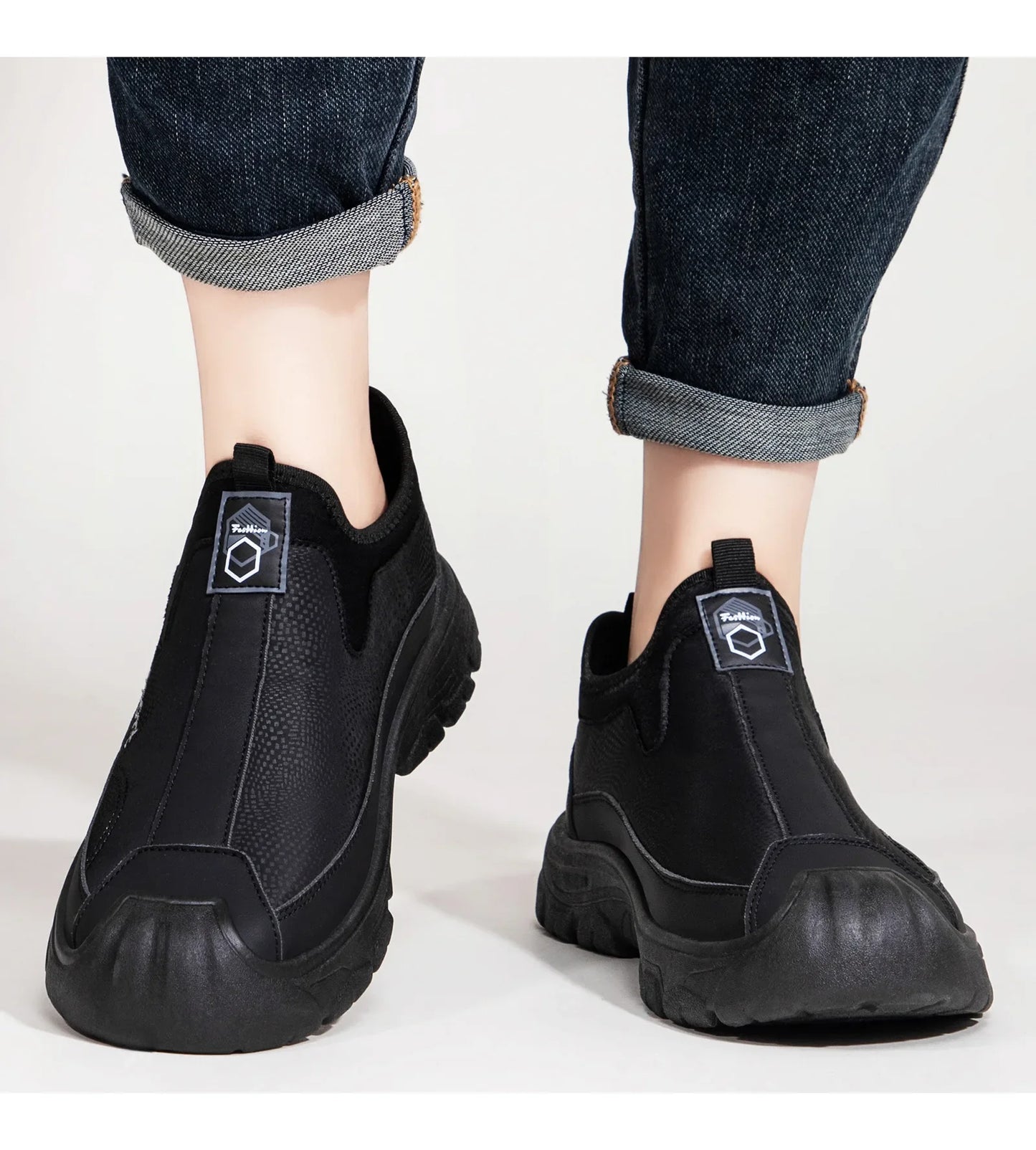 2025 New Men's Shoes Fashion Autumn Sports Shoes Anti slip Versatile Leisure Outdoor Hiking Men's Shoes