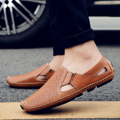 Fashion Men's Closed Toe Casual Breathable Sandals (Available)