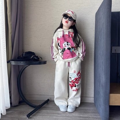 Casual style graffiti knitted sweater suits (Stock)